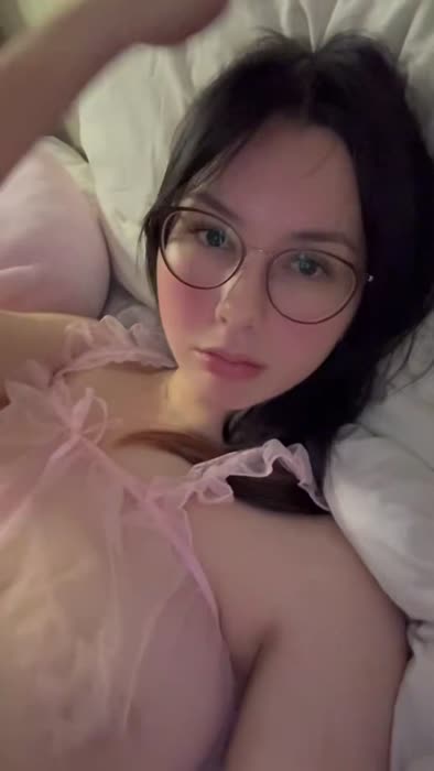 Kittncore Nude Asian Videos - Kittncore Fansly Porn Archive
